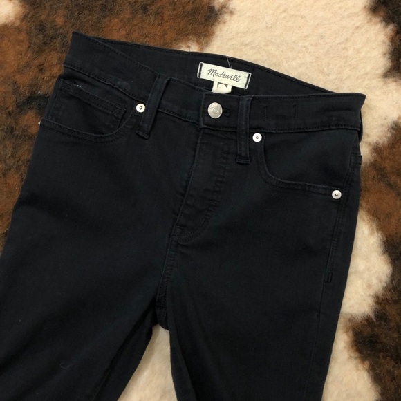 Madewell 9” Mid Rise Skinny Jeans Solid Black 25 - Picture 3 of 8